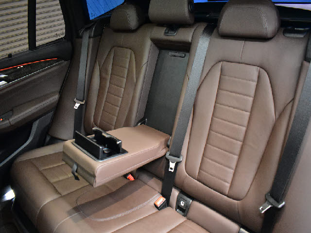 �f�ڈȊO�̉摜�����X�g�o�ɂđ������J���ł��I�����X��������ł����S���čw�����Ă���������悤�ו��܂Ōf�ڂ��Ă���܂��B���X�Ȃ�ł̗͂ǎ��Ȓ��ÎԂ݂̂�̔����Ă���܂��B