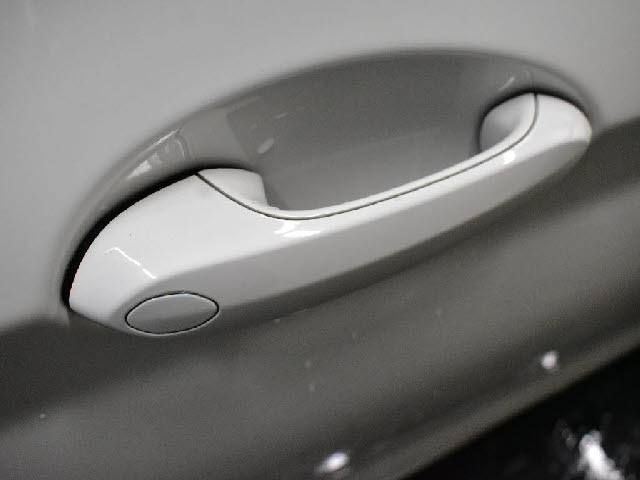 �S�ԓX���ɂēW�����I���z��������Ό��Ԋm�F���\�ł��B���C�y�ɂ��z�����������܂��B���X�^�b�t���ׂ��������������Ē����܂��̂ŗA���Ԃɂ��s����������ł����S�ł��B