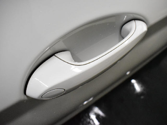 �S�ԓX���ɂēW�����I���z��������Ό��Ԋm�F���\�ł��B���C�y�ɂ��z�����������܂��B���X�^�b�t���ׂ��������������Ē����܂��̂ŗA���Ԃɂ��s����������ł����S�ł��B