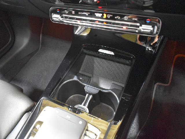 �f�ڈȊO�̉摜�����X�g�o�ɂđ������J���ł��I�����X��������ł����S���čw�����Ă���������悤�ו��܂Ōf�ڂ��Ă���܂��B���X�Ȃ�ł̗͂ǎ��Ȓ��ÎԂ݂̂�̔����Ă���܂��B