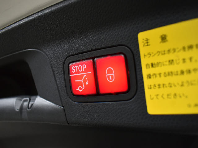 �S�ԓX���ɂēW�����I���z��������Ό��Ԋm�F���\�ł��B���C�y�ɂ��z�����������܂��B���X�^�b�t���ׂ��������������Ē����܂��̂ŗA���Ԃɂ��s����������ł����S�ł��B