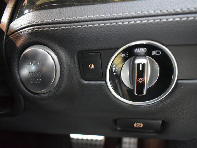 ���X�Ȃ�ł͂̔[�ԑO���������{�I��p�e�X�^�[�������I���o��ɂ��܂��Ă͂��C�y�ɂ��⍇���������B�[�Ԍ�̎Ԍ��E�_���E���E�h���X�A�b�v�Ȃǂ����Ђ��q�l���ʉ��i�ɂĂ��ē������Ē����܂��B������Ԋ����I