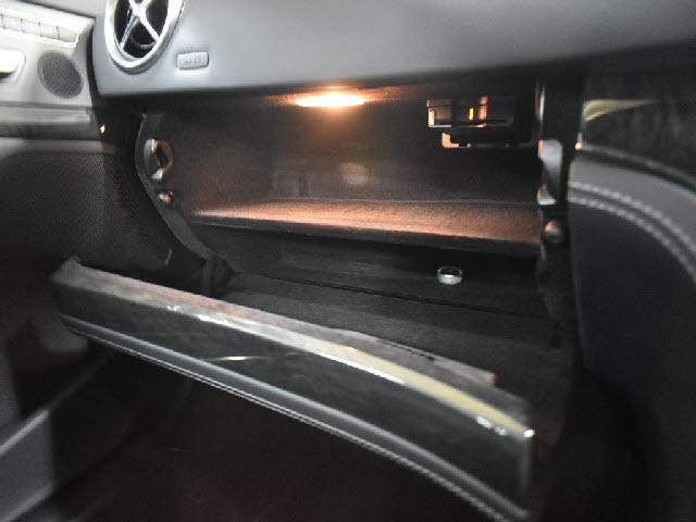 ���X�Ȃ�ł͂̔[�ԑO���������{�I��p�e�X�^�[�������I���o��ɂ��܂��Ă͂��C�y�ɂ��⍇���������B�[�Ԍ�̎Ԍ��E�_���E���E�h���X�A�b�v�Ȃǂ����Ђ��q�l���ʉ��i�ɂĂ��ē������Ē����܂��B������Ԋ����I