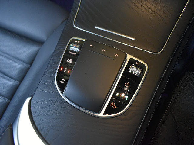 �f�ڈȊO�̉摜�����X�g�o�ɂđ������J���ł��I�����X��������ł����S���čw�����Ă���������悤�ו��܂Ōf�ڂ��Ă���܂��B���X�Ȃ�ł̗͂ǎ��Ȓ��ÎԂ݂̂�̔����Ă���܂��B