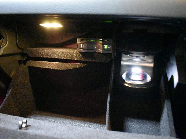 ���X�Ȃ�ł͂̔[�ԑO���������{�I��p�e�X�^�[�������I���o��ɂ��܂��Ă͂��C�y�ɂ��⍇���������B�[�Ԍ�̎Ԍ��E�_���E���E�h���X�A�b�v�Ȃǂ����Ђ��q�l���ʉ��i�ɂĂ��ē������Ē����܂��B������Ԋ����I