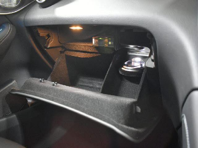 ���X�Ȃ�ł͂̔[�ԑO���������{�I��p�e�X�^�[�������I���o��ɂ��܂��Ă͂��C�y�ɂ��⍇���������B�[�Ԍ�̎Ԍ��E�_���E���E�h���X�A�b�v�Ȃǂ����Ђ��q�l���ʉ��i�ɂĂ��ē������Ē����܂��B������Ԋ����I