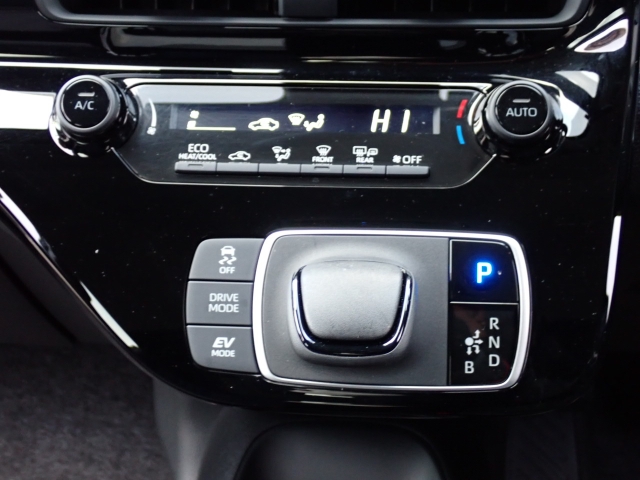 �V�t�g�ƃG�A�R���ł��B�I�[�g�G�A�R�������B���x�ݒ肪�o���āA�������K�ł���B