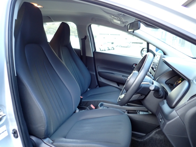 �t�����g�V�[�g�A��ԗǍD�ň��S�ł��B�傫�ȉ�����Ȃ����S�ł�