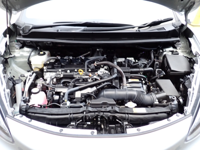 �G���W�����[�����N���[�j���O�ς݂ł��B�[�ԑO�ɓ_���������s���܂��B