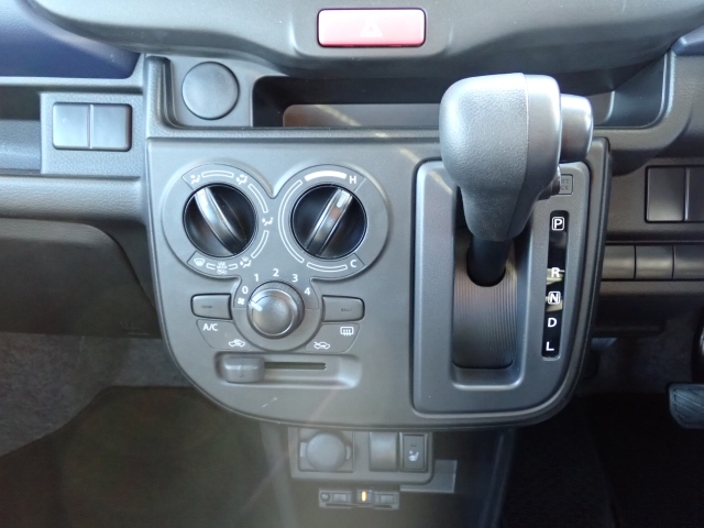 �V�t�g�ƃG�A�R���ł��B�_�C�������̃}�j���A���G�A�R���ɂȂ�܂��B�V���v���Ŏg���₷���I