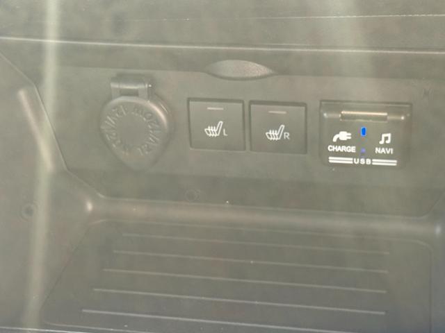 �ԗ��̏ڍׂ��Ԃɕt���܂��Ă̓X�^�b�t�܂ł��C�y�ɂ��₢���킹���������B