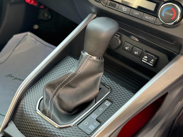 �ԗ��̏ڍׂ��Ԃɕt���܂��Ă̓X�^�b�t�܂ł��C�y�ɂ��₢���킹���������B