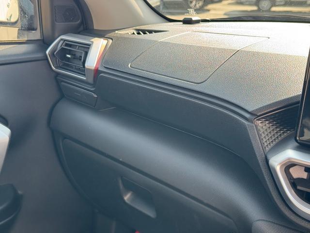 �ԗ��̏ڍׂ��Ԃɕt���܂��Ă̓X�^�b�t�܂ł��C�y�ɂ��₢���킹���������B