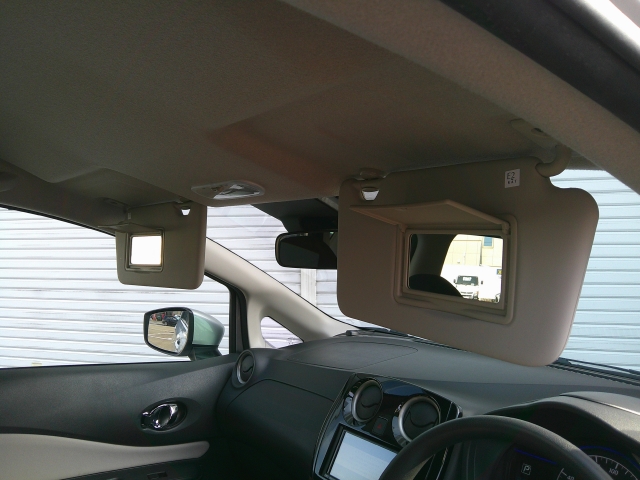 �ȈՓI�Ȑg�����Ȃ݃`�F�b�N���o����o�j�e�B�~���[�t���ł���