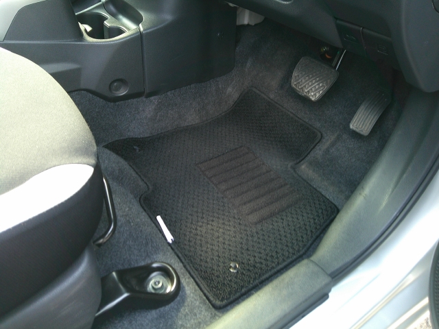 �^�]�ȃt���A�}�b�g�ł��B