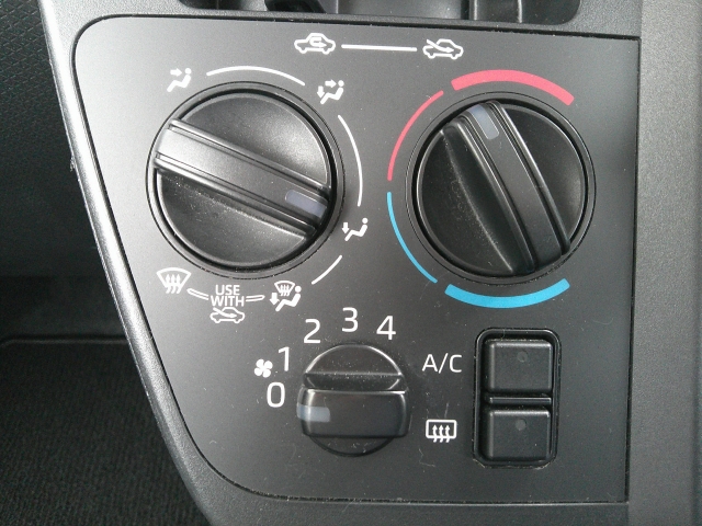 �_�C�������񂷂����ŉ��x���߂��o����}�j���A���G�A�R���t���ł��B