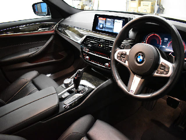 �S�ԓX���ɂēW�����I���z��������Ό��Ԋm�F���\�ł��B���C�y�ɂ��z�����������܂��B���X�^�b�t���ׂ��������������Ē����܂��̂ŗA���Ԃɂ��s����������ł����S�ł��B