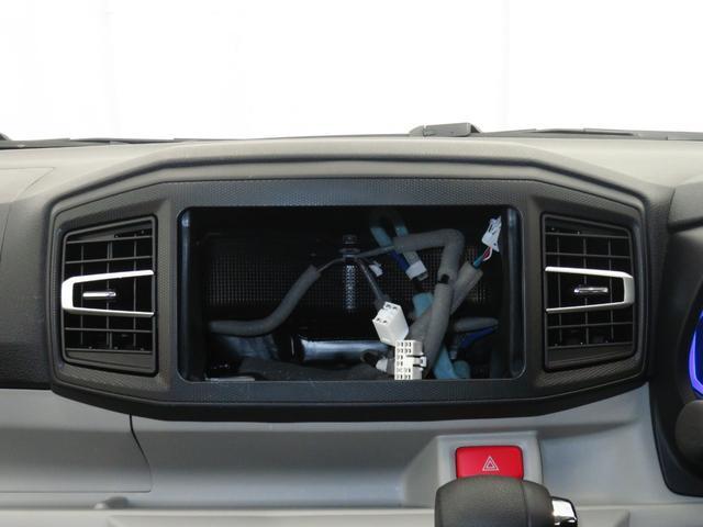 �I�[�f�B�I���t���X�y�[�X����܂��B�@���D���ȃi�r��I�[�f�B�I�����t���o���܂��B