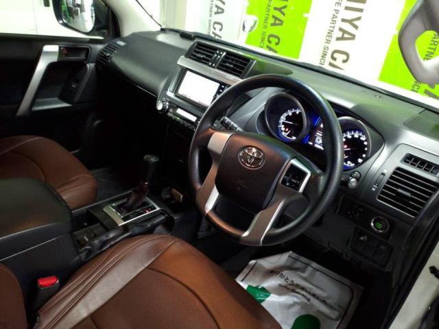 �^�]�Ȃ̃f�U�C���͂�����B������������������ȃf�U�C���͗B�ꖳ��̑��݁B