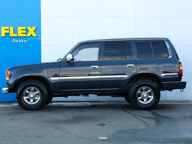 �T�C�h���[�������b�L�ƂȂ��Ă���܂��B