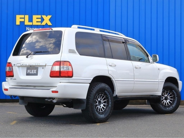 ���A�Q�[�g�͏㉺�J���ƂȂ�܂��B���A�Q�[�g�ɍ���s�N�j�b�N��������A�L�����v�̍ۂɂ̓R�[�q�[������ŗD��ȃ��[�j���O���߂����̂��ǂ��ł��ˁ�