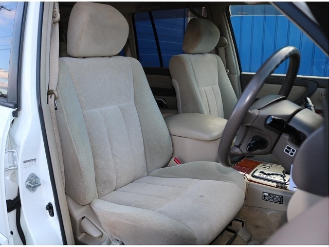 �^�]�Ȃ̓I�[�i�[�l�̓��ʋ�ԁ���S�n�ō��̎ԓ������S�͂ł���`�����܂��B