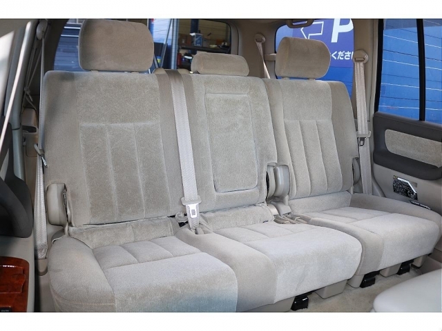 �Z�J���h�V�[�g�͂������ƍ����x���`�V�[�g��`���C���h�V�[�g�̎�t�����\�ƂȂ�܂��B