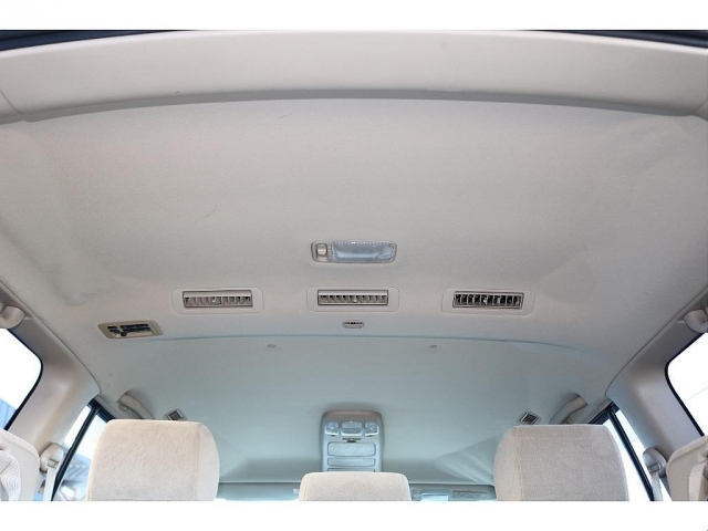 �V��͑傫�ȉ�����Ȃ��Y��ȏ�Ԃł��B