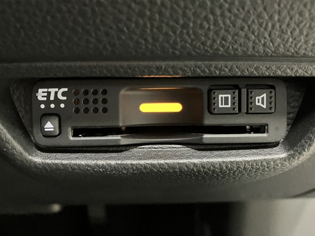 �yETC�z�������ETC���t���Ă��܂��I�Z�b�g�A�b�v���Ă��n�����܂��̂ŃJ�[�h����ꂽ�炷���Ɏg���܂���