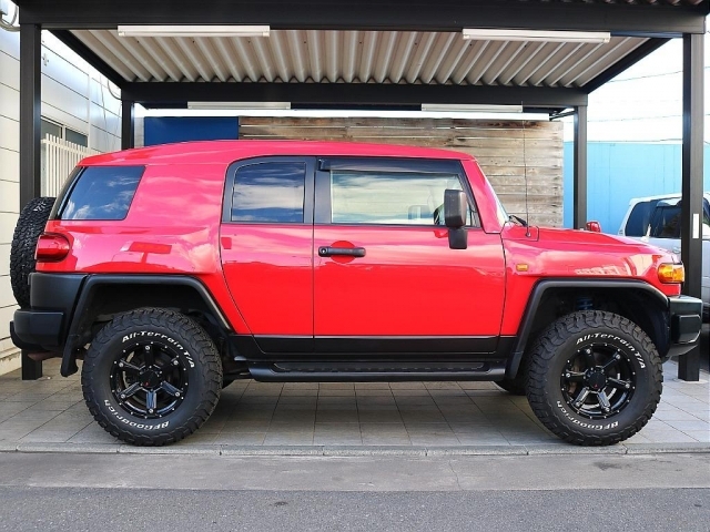 ���b�h�ƃu���b�N�̃c�[�g���J���[�I