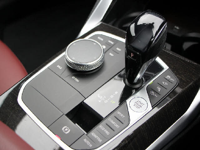 �S�ԓX���ɂēW�����I���z��������Ό��Ԋm�F���\�ł��B���C�y�ɂ��z�����������܂��B���X�^�b�t���ׂ��������������Ē����܂��̂ŗA���Ԃɂ��s����������ł����S�ł��B