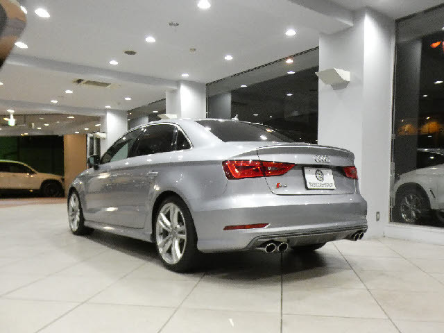 ���[�ԑO�͂�������Ƃ����������s���A�L�^��𔭍s�v���܂��B�S�Ԗ����Q�N�ۏ؂����t���v���Ă���܂��I�I���I�C���������S�J�����ɂR�N�ԁA���������T�[�r�X�����{���Ă���܂��I