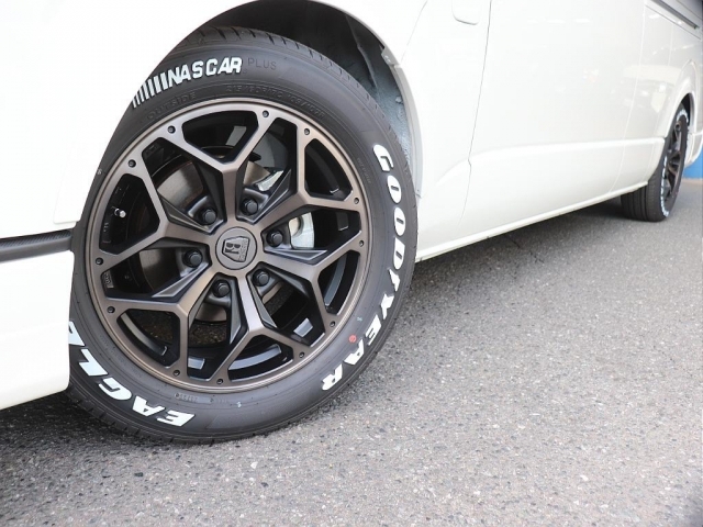 ���o�I���[�_�E�����ʂ̂���I�[�o�[�t�F���_�[�𑕒����������ɂ̓X�^�C�����OHex�@17�C���`AW�i�X�J�[�z���C�g���^�[�^�C�����C���X�g�[��