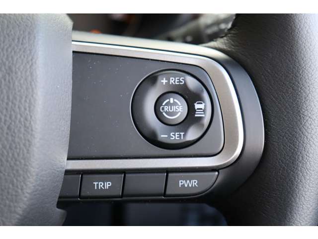 ���[�_�[�N���[�Y�N���[�Y�R���g���[��