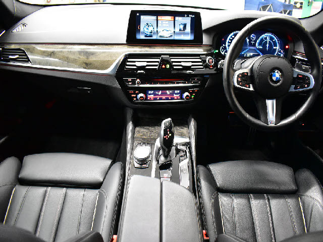 �f�ڈȊO�̉摜�����X�g�o�ɂđ������J���ł��I�����X��������ł����S���čw�����Ă���������悤�ו��܂Ōf�ڂ��Ă���܂��B���X�Ȃ�ł̗͂ǎ��Ȓ��ÎԂ݂̂�̔����Ă���܂��B