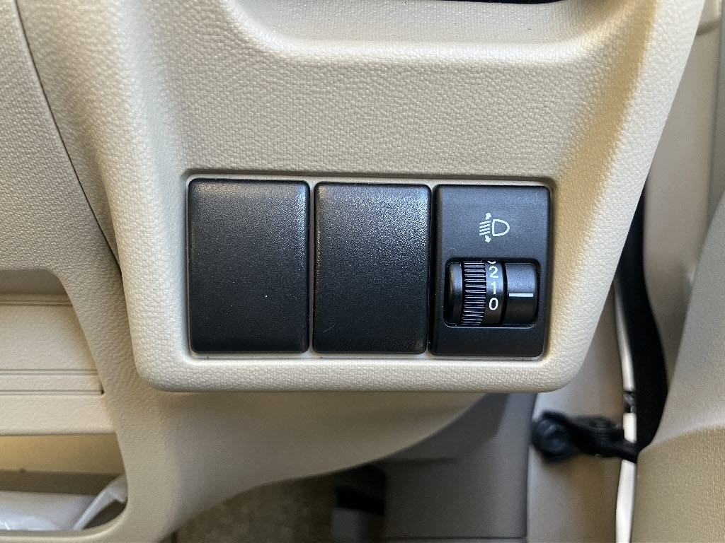 �����S�ɗ��t����ꂽ���ÎԂ�K���ȉ��i��