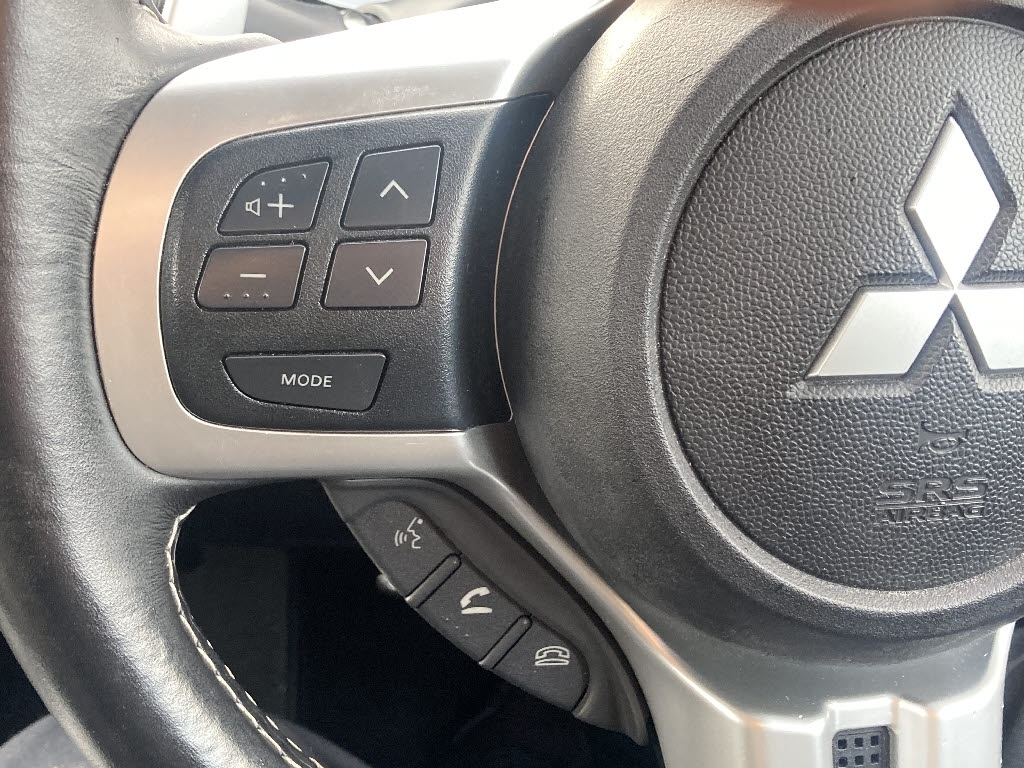 ���ڂ����͓��X�X�^�b�t�܂ł��C�y�ɂ��⍇