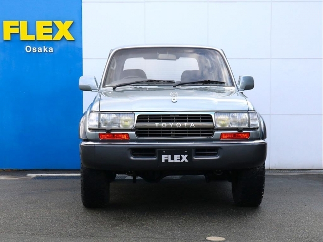 �N���V�J���ȕ��͋C���Y���Ă���܂��B