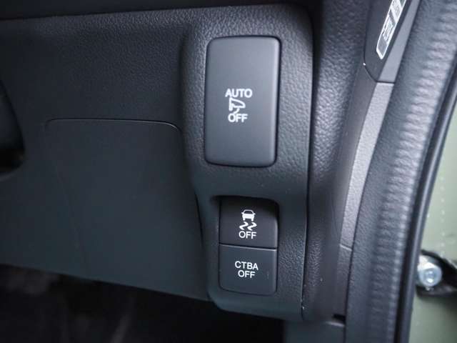 ���b�s�a�`���ځI�ᑬ���̏Փˌy������S��