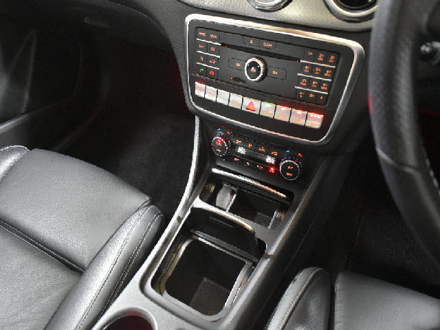 �f�ڈȊO�̉摜�����X�g�o�ɂđ������J���ł��I�����X��������ł����S���čw�����Ă���������悤�ו��܂Ōf�ڂ��Ă���܂��B���X�Ȃ�ł̗͂ǎ��Ȓ��ÎԂ݂̂�̔����Ă���܂��B