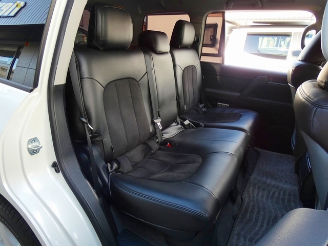 �u���b�N���U�[�̃V�[�g�J�o�[�������ςł���