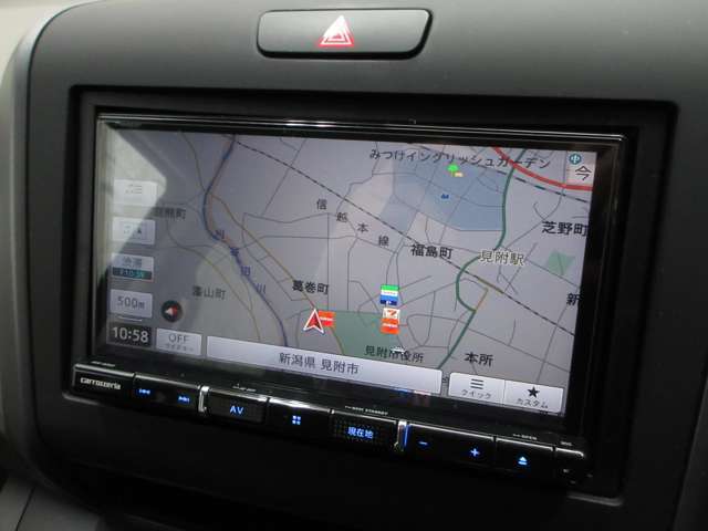 �ԗ����Ɏ��ɂ́A���q�l���ڂ������b����