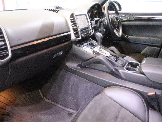 ���h���X�A�b�v���܂߁A�p�[�c�̂����k������܂��I�����Z�f�X�E�A�E�f�B�E�a�l�v�E�u�v�E�|���V�F�A�A�����J�ԁA���[���b�p�ԁA���̑������郁�[�J�[�E�Ԏ�̃J�X�^��������`���������Ē����܂��B