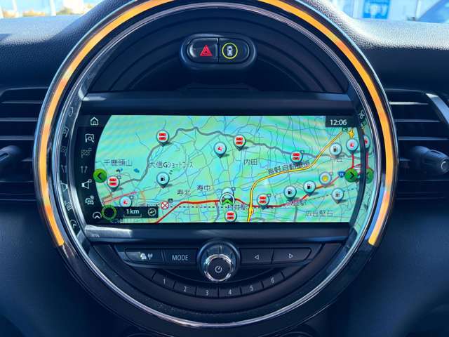 �����g�c�c�i�r�����A�G���^�[�e�C�����g��