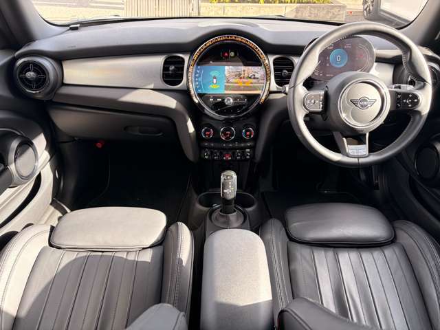 �l�h�m�h�炵���g�O���X�C�b�`���̗p�A�Z��