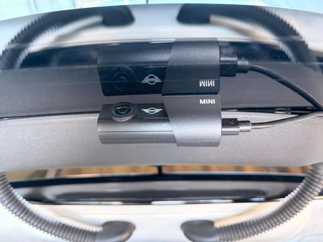 �����̃h���C�u���R�[�_�[�O����t���ς�