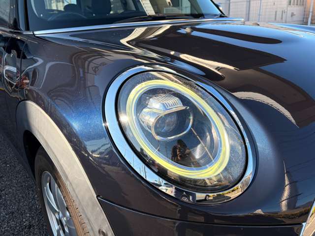 ��ł����S�̂k�d�c�w�b�h���C�g�B�����̑�