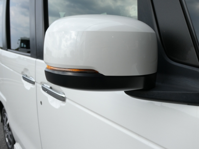 �E�B���J�[�~���[