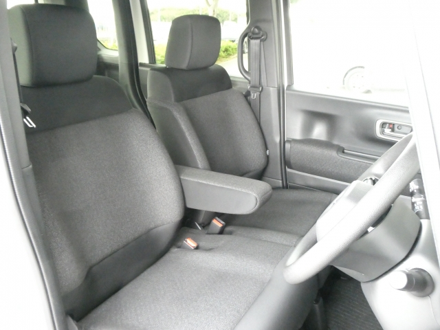 �l�C�̃x���`�V�[�g