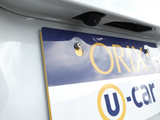 �o�b�N�J�����L�Œ��Ԃ����S�ł���